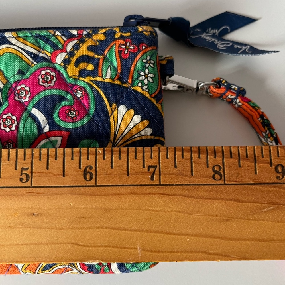 Vera Bradley Venetian Paisley Wristlet NWOT Blue Multi Color Floral Zip Pockets - Picture 10 of 11